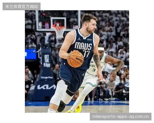 独行侠后仰跳投连续得分，篮球场上的逆袭传奇