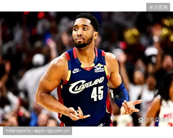 米切尔外线点射再中，骑士彻底掌控比赛